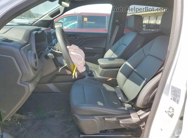 1GCPSBEKXT1115900 2026 CHEVROLET COLORADO White Вид салону спереду