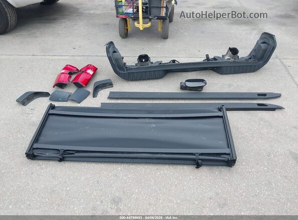 1GCPYCEF2MZ211630 2021 CHEVROLET SILVERADO Black ხელსაწყოთა პანელის ხედი