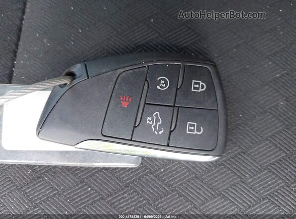 1GCUKDED5TZ217977 2026 CHEVROLET SILVERADO Белый Вид панели приборов