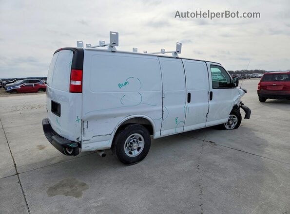 1GCWGAFP4S1209593 2025 CHEVROLET EXPRESS White Tył prawy