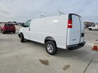 2025 Chev Express G2500 White vin: 1GCWGAFP4S1209593