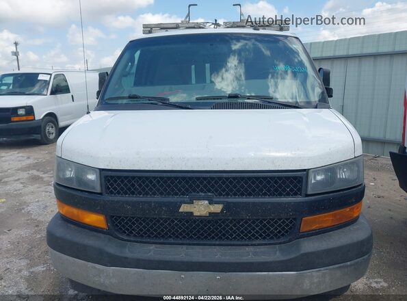 1GCWGAFP7K1282277 2019 CHEVROLET EXPRESS White Front view