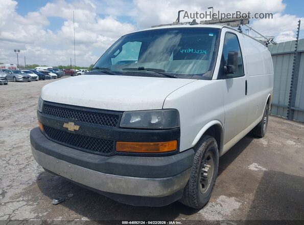 1GCWGAFP7K1282277 2019 CHEVROLET EXPRESS White Front left