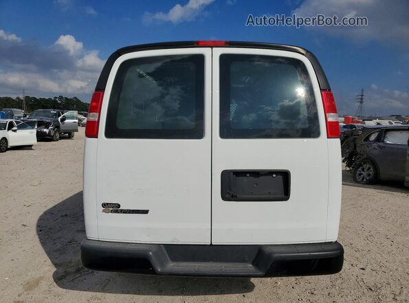 1GCWGAFP9P1160964 2023 CHEVROLET EXPRESS White Widok z tyłu