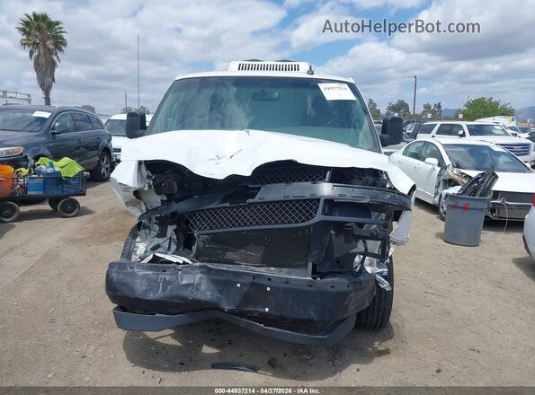 1GCZGGFP0M1304705 2021 CHEVROLET EXPRESS White Widok zestawu wskaźników
