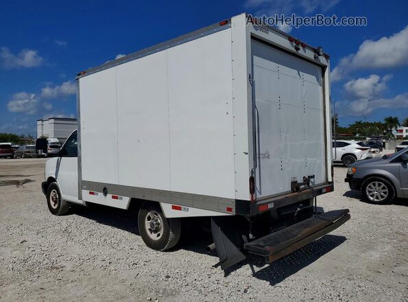 1GD07RFP7N1138880 2022 GMC SAVANA White Tył lewy