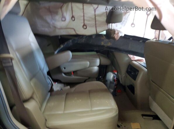 1GNSCBKC9LR304647 2020 CHEVROLET TAHOE Black Widok wnętrza z tyłu