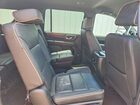 2023 Chevrolet Suburban C1500 Premier Белый vin: 1GNSCFKD1PR365772