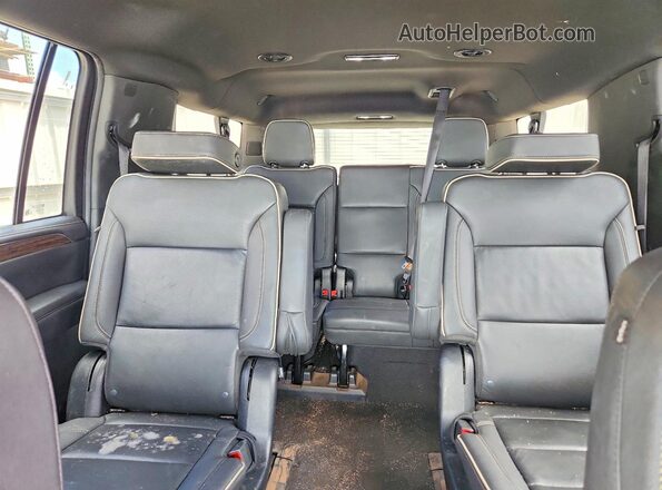 1GNSCFKD1PR365772 2023 CHEVROLET SUBURBAN Белый Вид задних сидений
