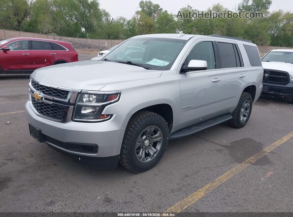 1GNSKAEC7JR296876 2018 CHEVROLET TAHOE Silver Przód lewy