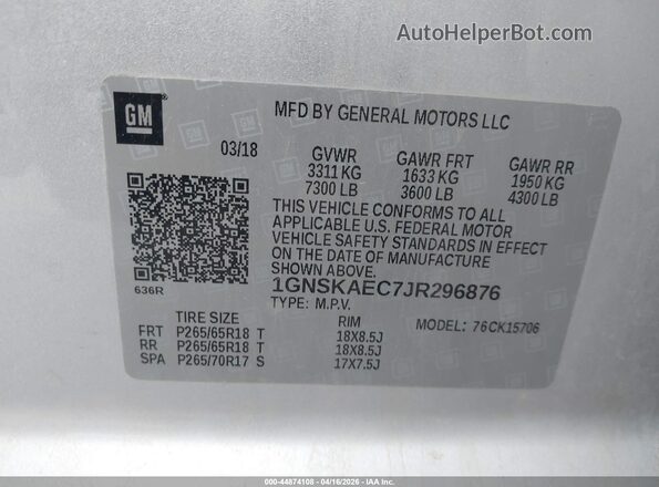 1GNSKAEC7JR296876 2018 CHEVROLET TAHOE Silver Widok komory silnika