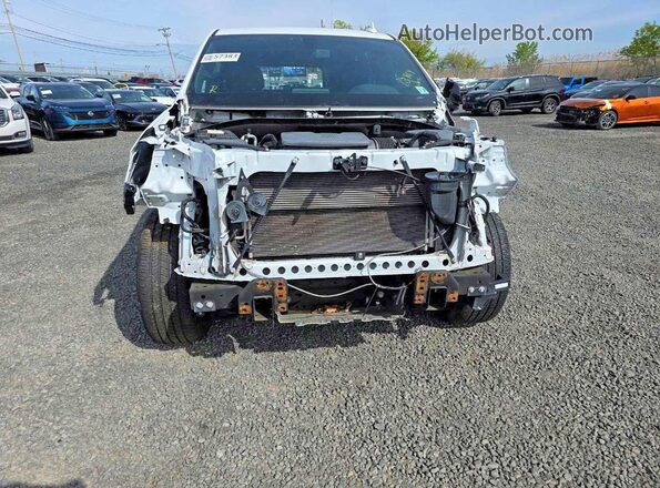 1GNSKLED8NR304848 2022 CHEVROLET TAHOE White Դիմացի տեսք
