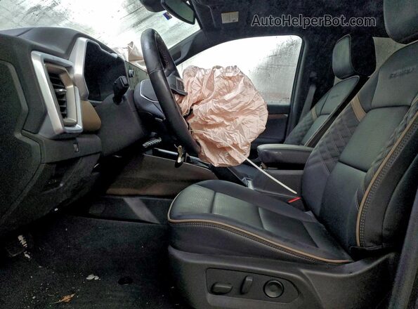 1GTP2FEK8S1111351 2025 GMC CANYON Черный Вид салона спереди