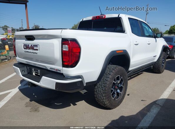 1GTP6EEK1R1136388 2024 GMC CANYON White Задня права чверть