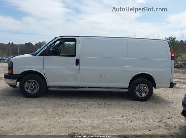 1GTW7AFF0H1908641 2017 GMC SAVANA 2500 White Vista interior de 360 grados