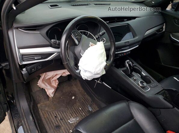 1GYFZDR48MF081095 2021 CADILLAC XT4 Black Dashboard view