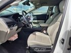 2022 Cadillac Xt4 Premium Luxury White vin: 1GYFZDR49NF100593