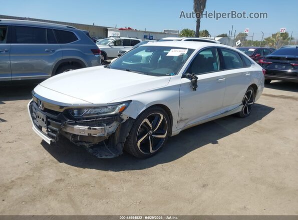 1HGCV1F3XKA045273 2019 HONDA ACCORD Белый Передняя левая четверть