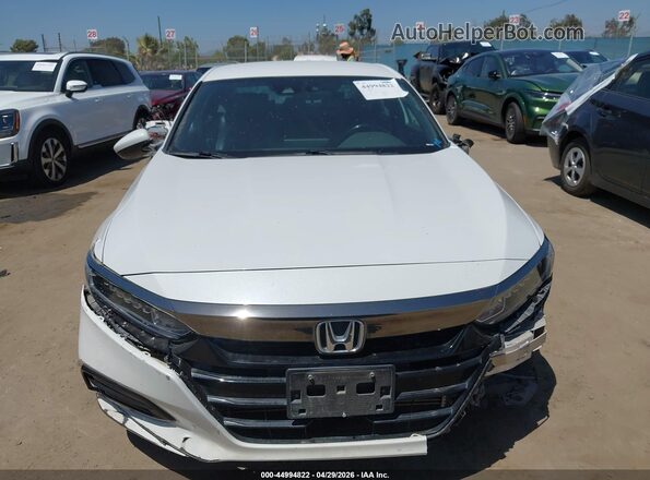 1HGCV1F3XKA045273 2019 HONDA ACCORD Белый Вид задней части салона