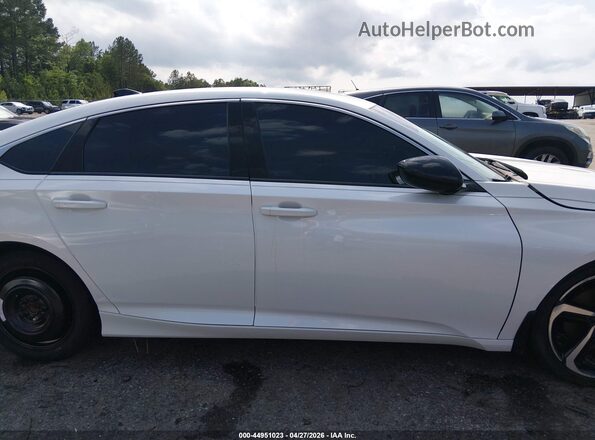 1HGCV1F45MA093159 2021 HONDA ACCORD Белый Вид задней части салона