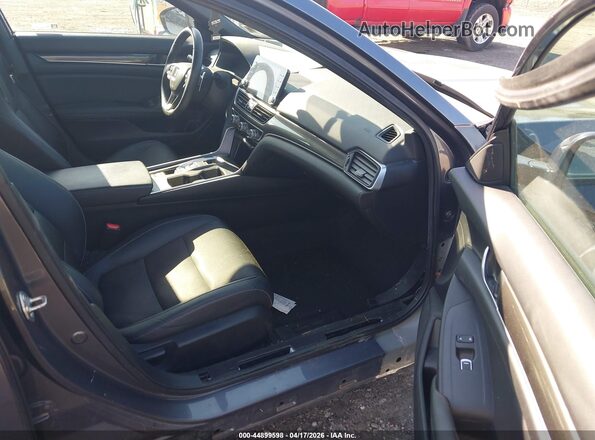 1HGCV2F34KA033688 2019 HONDA ACCORD Gray Widok wnętrza z przodu