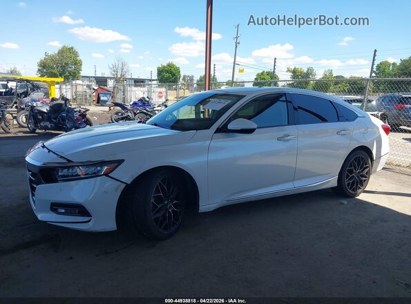 1HGCV2F93KA026462 2019 HONDA ACCORD White Vista interior de 360 grados