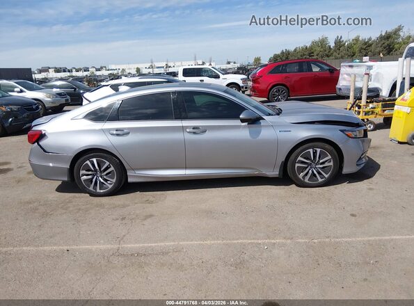 1HGCV3F9XKA004867 2019 HONDA ACCORD HYBRID Silver უკანა სალონის ხედი