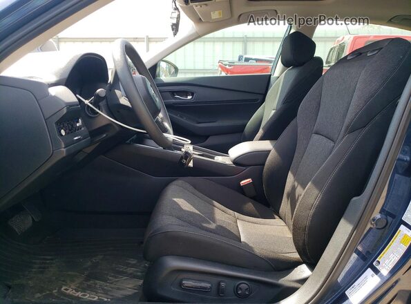 1HGCY1F45SA072607 2025 HONDA ACCORD Синий Вид салона спереди