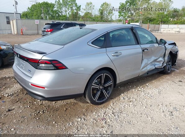 1HGCY2F58SA047389 2025 HONDA ACCORD HYBRID Серебряный Задняя правая четверть