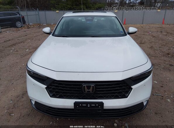 1HGCY2F68RA005663 2024 HONDA ACCORD HYBRID Белый Вид щитка приборов