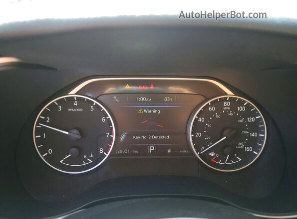 1N4AA6AP7HC360852 2017 NISSAN MAXIMA PLATINUM Black Widok zestawu wskaźników
