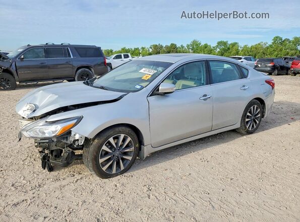 1N4AL3AP0HC133091 2017 NISSAN ALTIMA Silver Vista tres cuartos delantera izquierda