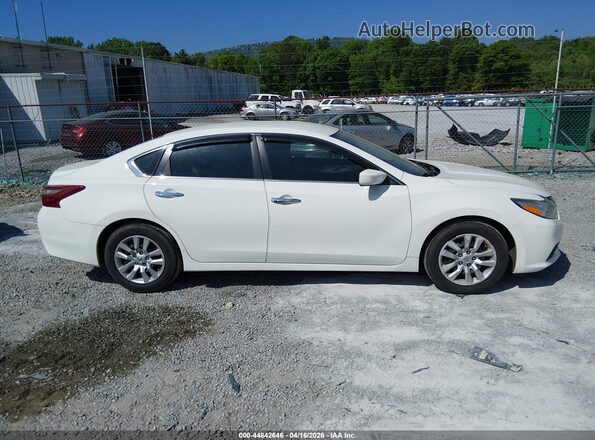 1N4AL3AP0JC295664 2018 NISSAN ALTIMA White Vista interior trasera
