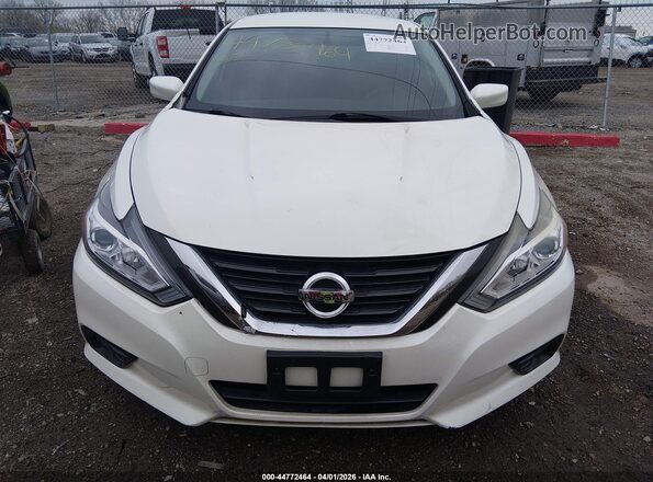 1N4AL3AP1HC256155 2017 NISSAN ALTIMA White Vista del cuadro de instrumentos
