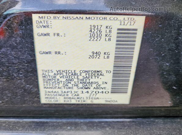 1N4AL3AP1JC147040 2018 NISSAN ALTIMA Black Widok komory silnika