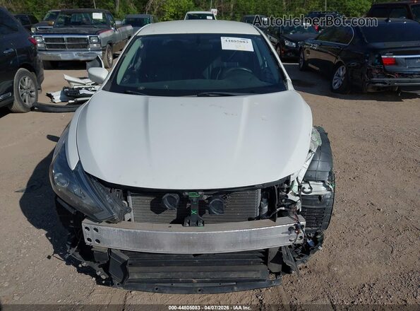 1N4AL3AP1JC188719 2018 NISSAN ALTIMA White 