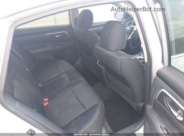 1N4AL3AP2HC130239 2017 NISSAN ALTIMA Silver VIN კოდის სტიკერის ხედი