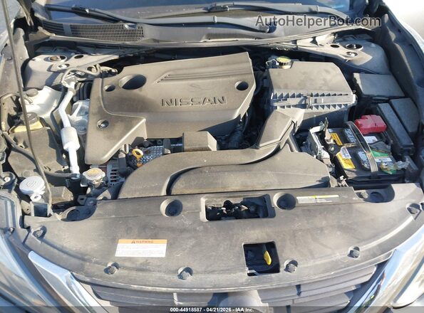 1N4AL3AP3HC149768 2017 NISSAN ALTIMA Gray Вид ззаду