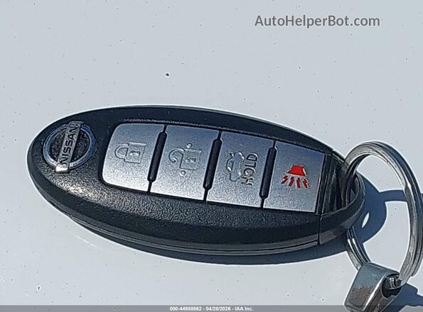 1N4AL3AP3HN305733 2017 NISSAN ALTIMA Серебряный Вид панели приборов