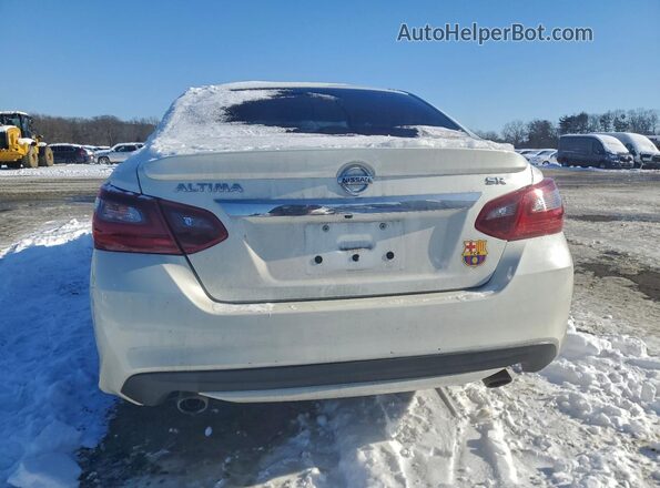 1N4AL3AP5JC138115 2018 NISSAN ALTIMA White Widok z tyłu