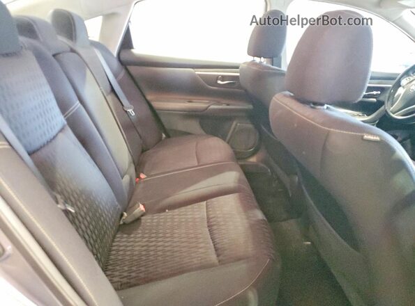 1N4AL3AP6HC222941 2017 NISSAN ALTIMA Gray Vista de los asientos traseros