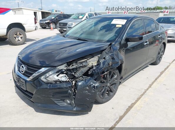 1N4AL3AP6HC236662 2017 NISSAN ALTIMA Черный Передняя левая четверть