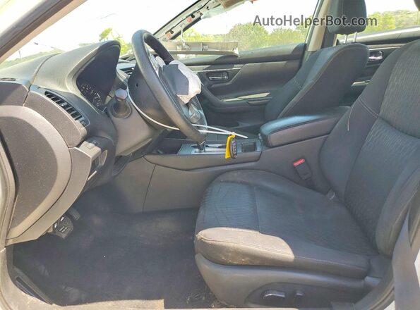1N4AL3AP6HC498262 2017 NISSAN ALTIMA White Սալոնի դիմացի տեսք