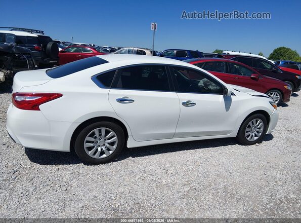 1N4AL3AP6HN355137 2017 NISSAN ALTIMA White Widok wnętrza z tyłu