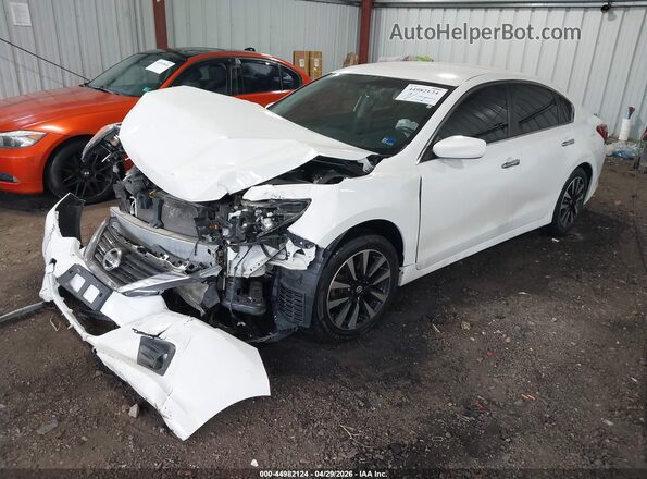 1N4AL3AP6JC250681 2018 NISSAN ALTIMA White Առջևի ձախ երեք քառորդ տեսարան