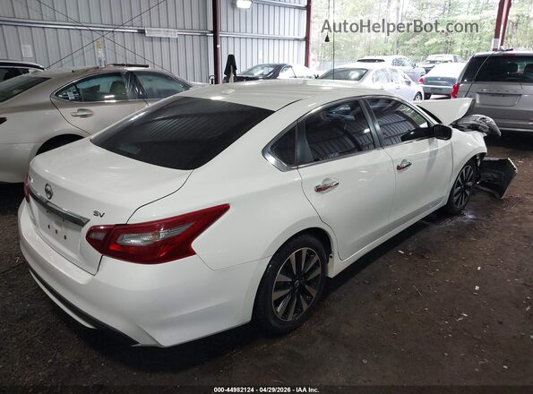 1N4AL3AP6JC250681 2018 NISSAN ALTIMA White Հետևի աջ