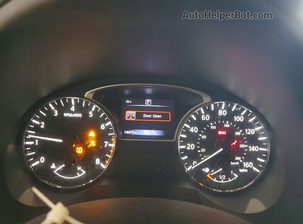 1N4AL3AP7JC147771 2018 NISSAN ALTIMA White ხელსაწყოთა პანელის ხედი