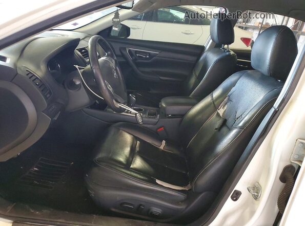 1N4AL3AP7JC147771 2018 NISSAN ALTIMA White წინა სალონის ხედი
