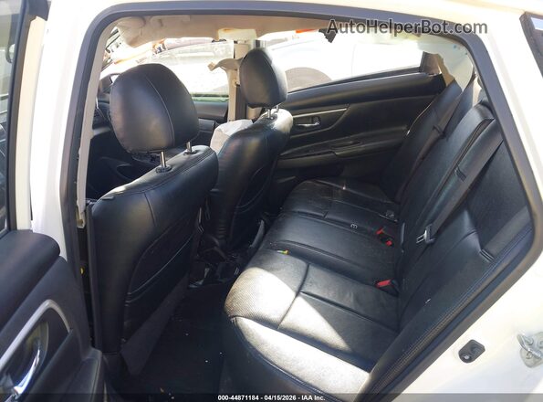 1N4AL3AP8HC157946 2017 NISSAN ALTIMA White VIN კოდის სტიკერის ხედი
