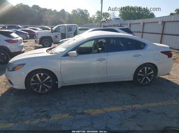 1N4AL3AP8HC157946 2017 NISSAN ALTIMA White სალონის 360-გრადუსიანი ხედი